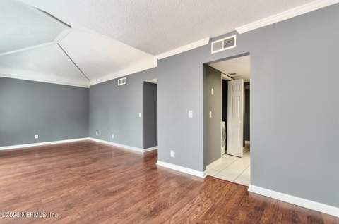 3916 Corrida Court #8, Jacksonville FL - photo 13 of 24