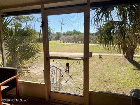 126 Golf Course Lane, Crescent City FL - photo 10 of 25