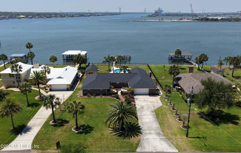 4 bedroom Single Family Residence at 6656 Ramoth Drive, Heckscher Estate, Jacksonville — photo 2