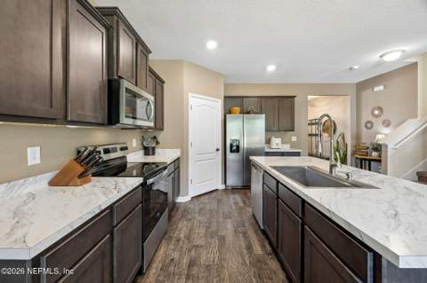 3580 Derby Forest Drive, Green Cove Springs FL - photo 17 of 86