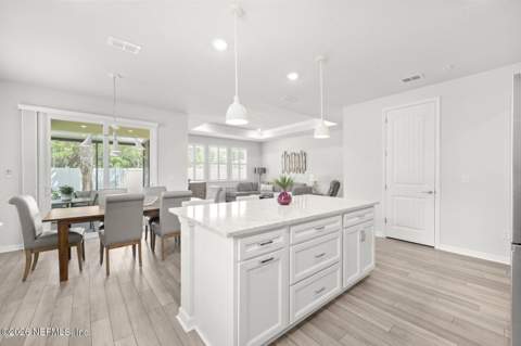 12339 Clapboard Bluff Trail, Jacksonville FL - photo 10 of 42
