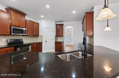 10917 Dancing Rabbit Lane, Jacksonville FL - photo 15 of 127