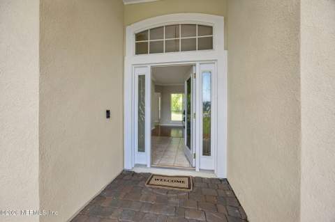 14715 Starratt Creek Drive, Jacksonville FL - photo 14 of 69