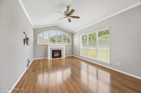 14715 Starratt Creek Drive, Jacksonville FL - photo 21 of 69
