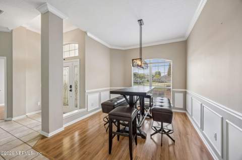 14715 Starratt Creek Drive, Jacksonville FL - photo 23 of 69