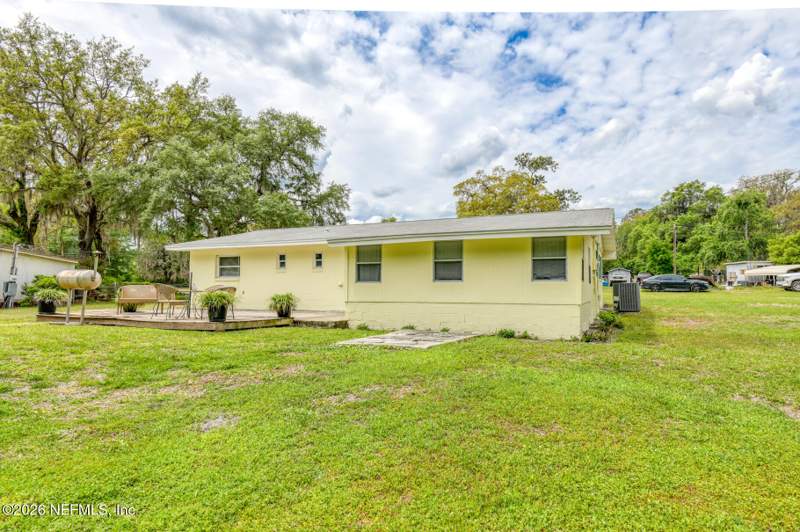 3 bedroom Single Family Residence at 104 Heidt Lane, Palatka, Palatka — photo 5