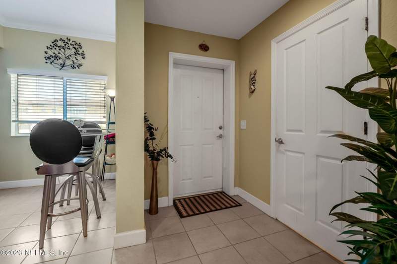 2 bedroom Condominium at 9745 Touchton Road #327, Il Villagio, Jacksonville — photo 5