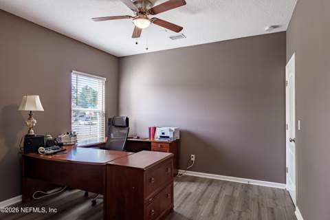 1252 Luffness Drive, Jacksonville FL - photo 17 of 51
