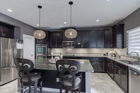 1252 Luffness Drive, Jacksonville FL - photo 15 of 51