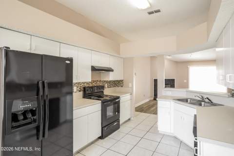 7953 Georgia Jack Court, Jacksonville FL - photo 8 of 21