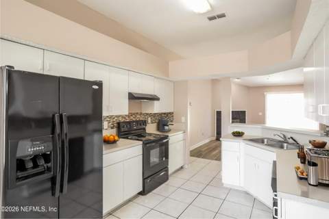 7953 Georgia Jack Court, Jacksonville FL - photo 9 of 21
