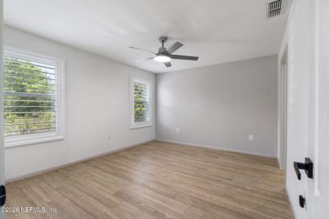 6068 Bucking Bronco Drive, Jacksonville FL - photo 19 of 34