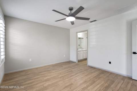 6068 Bucking Bronco Drive, Jacksonville FL - photo 21 of 34