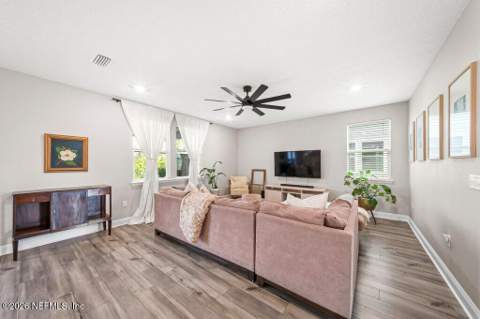 13073 Palmetto Bluff Drive, Jacksonville FL - photo 16 of 45