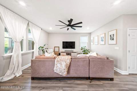 13073 Palmetto Bluff Drive, Jacksonville FL - photo 17 of 45