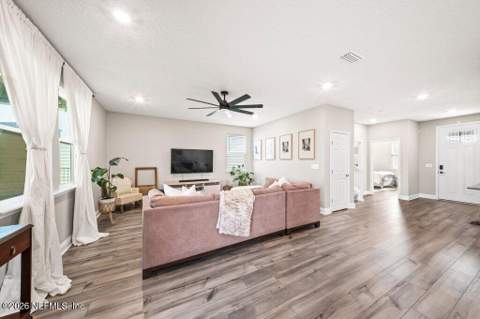 13073 Palmetto Bluff Drive, Jacksonville FL - photo 15 of 45