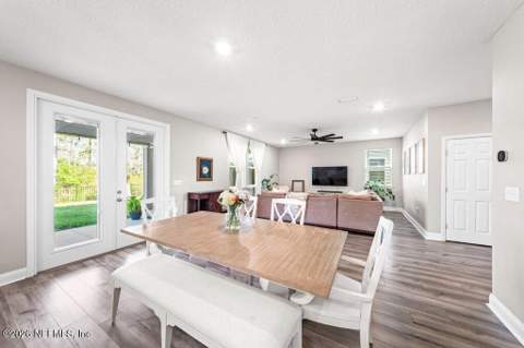 13073 Palmetto Bluff Drive, Jacksonville FL - photo 13 of 45
