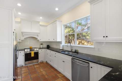 4240 Myrtle Street, St. Augustine FL - photo 15 of 43