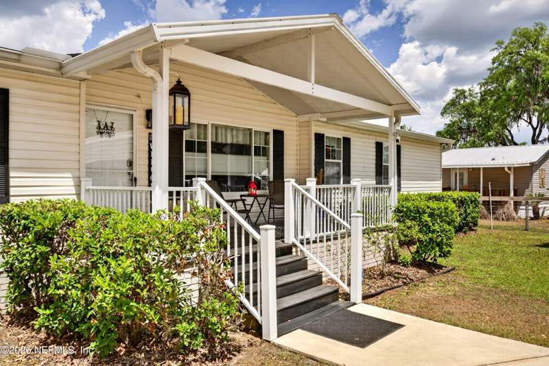 3 bedroom Manufactured Home at 141 Kitty Avenue, Interlachen Lakes Estates, Interlachen — photo 4