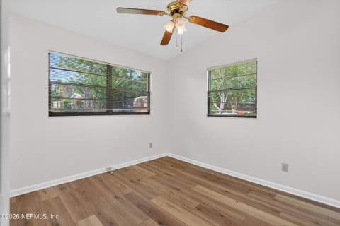 7638 Crest Drive, Jacksonville FL - photo 22 of 38
