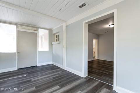 1824 W 10th Street, Jacksonville FL - photo 8 of 21