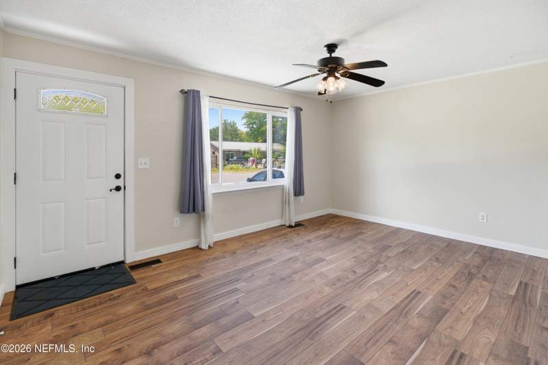 3 bedroom Single Family Residence at 100 N Highland Avenue, Golden Gate Manor, Green Cove Springs — photo 5
