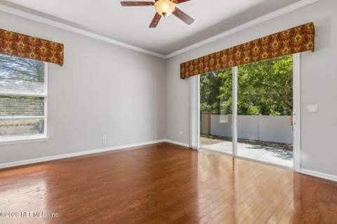 12208 Sweet Branch Court, Jacksonville FL - photo 7 of 35