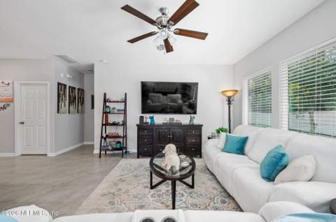 11973 Bridgehampton Road, Jacksonville FL - photo 10 of 38