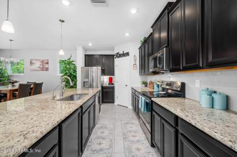 11973 Bridgehampton Road, Jacksonville FL - photo 14 of 38