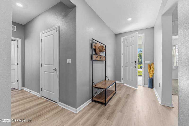 4 bedroom Single Family Residence at 12278 Gillespie Avenue, Azalea Hills, Jacksonville — photo 5