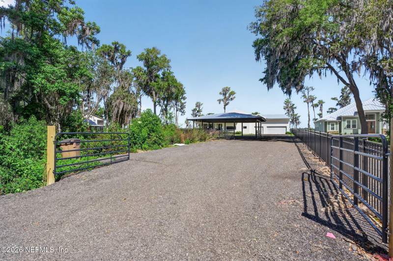 4 bedroom Single Family Residence at 2473 SE 30th Street, Pumpkin Patch, Melrose — photo 4