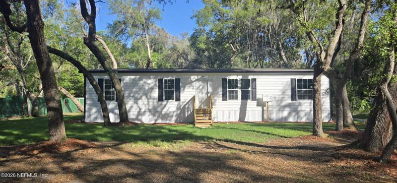 4 bedroom Mobile Home at 5674 Caribbean Circle, Big Tree Lakes, Keystone Heights — photo 2
