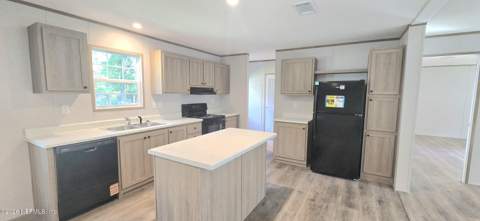 5674 Caribbean Circle, Keystone Heights FL - photo 8 of 37