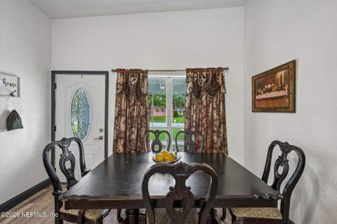 5356 Keystone Drive, Jacksonville FL - photo 9 of 29