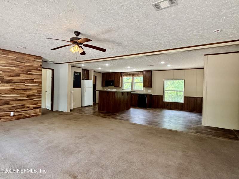 5 bedroom Manufactured Home at 14002 O C Horne Road, Sanderson, Sanderson — photo 4