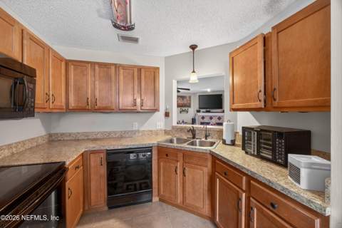 8849 Victoria Landing Drive, Jacksonville FL - photo 9 of 21