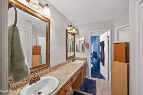 8849 Victoria Landing Drive, Jacksonville FL - photo 12 of 21