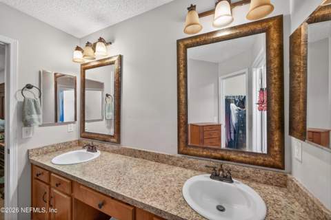 8849 Victoria Landing Drive, Jacksonville FL - photo 13 of 21
