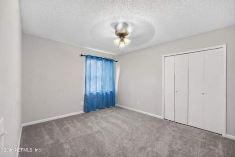 8849 Victoria Landing Drive, Jacksonville FL - photo 17 of 21