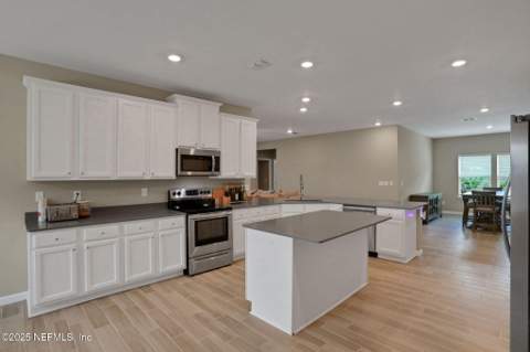 2857 Brambleton Place, Green Cove Springs FL - photo 8 of 62