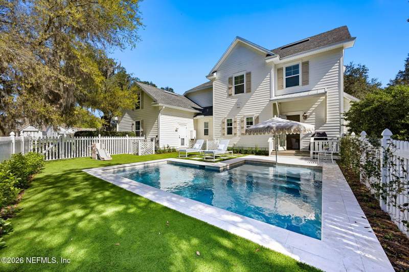 4 bedroom Single Family Residence at 28903 Grandview Manor, Watermans Bluff, Yulee — photo 2
