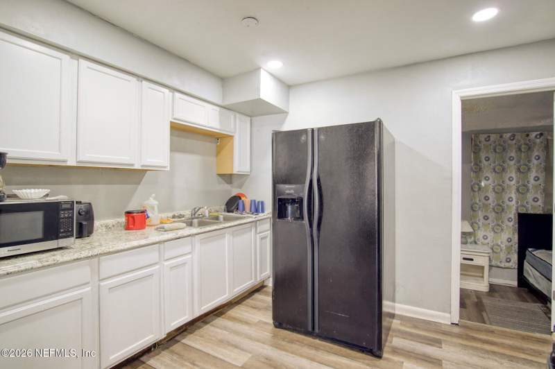 5 bedroom Single Family Residence at 5418 Minosa Court, Floradale, Jacksonville — photo 5