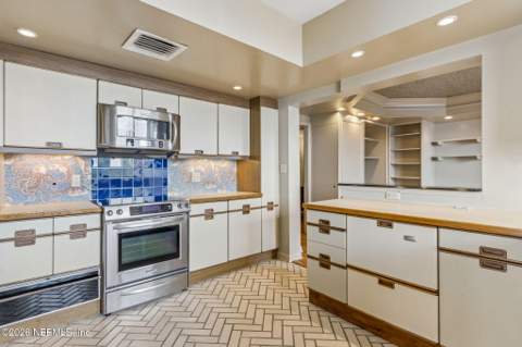 2970 St Johns Avenue #4A, Jacksonville FL - photo 24 of 72