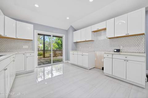 2805 Hubbard Street, Jacksonville FL - photo 11 of 30