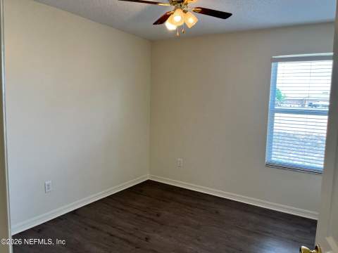 203 Village Drive, Welaka FL - photo 21 of 31