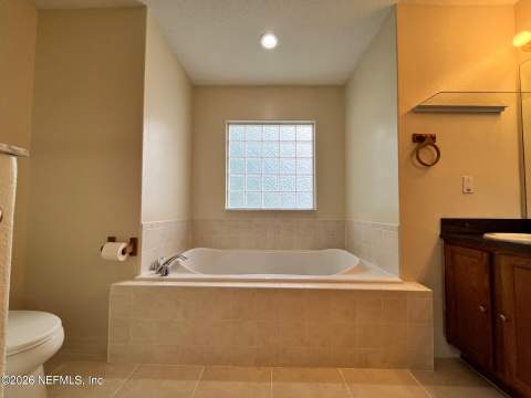 203 Village Drive, Welaka FL - photo 16 of 31