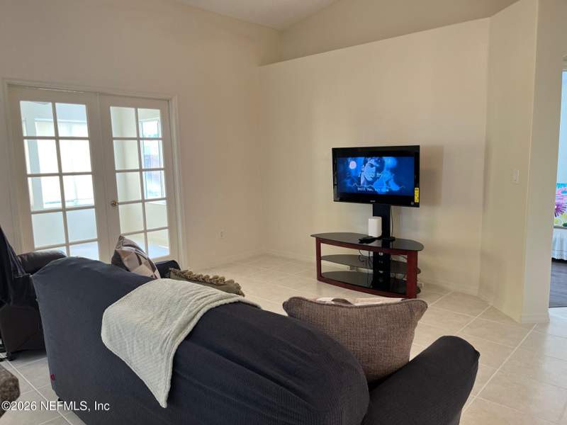 4 bedroom Single Family Residence at 203 Village Drive, Welaka Village, Welaka — photo 4