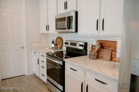 1078 Persimmon Drive, Middleburg FL - photo 17 of 53