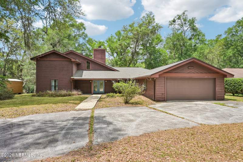 3 bedroom Single Family Residence at 2402 Sandy Run Drive, Sandy Run, Middleburg — photo 5