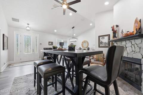 156 & 158 Mount Royal Avenue, Crescent City FL - photo 15 of 86